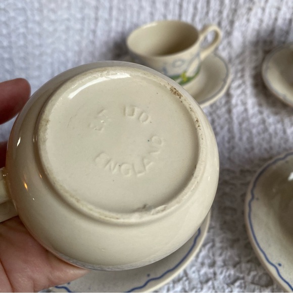 Vintage stoneware tea set tea cups & saucers white geese with bows speckled - Picture 7 of 16